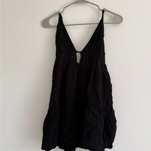 Forever 21 Black Sleeveless V-Neck Dress